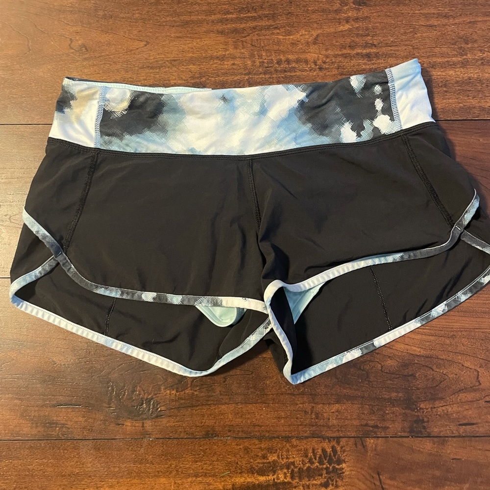 Lululemon women’s run speed shorts